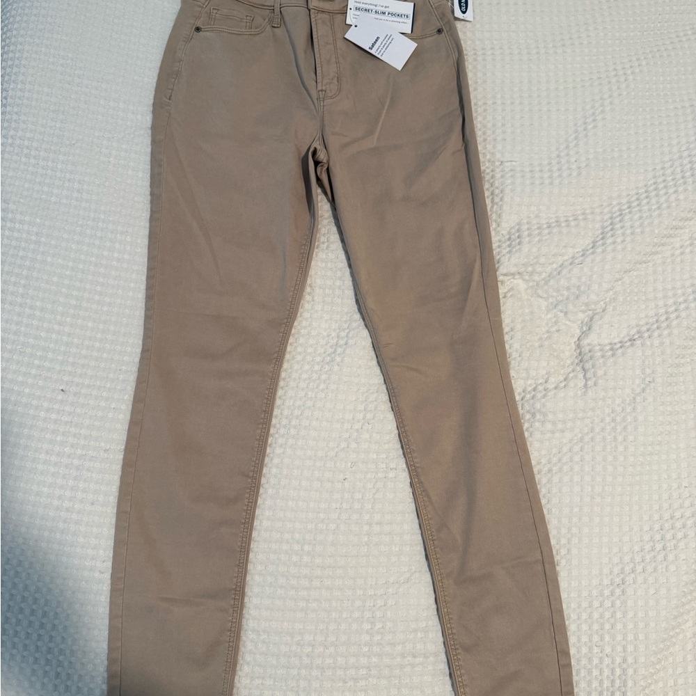 Old Navy NWT Rockstar Super Skinny High Rise Sateen Pants